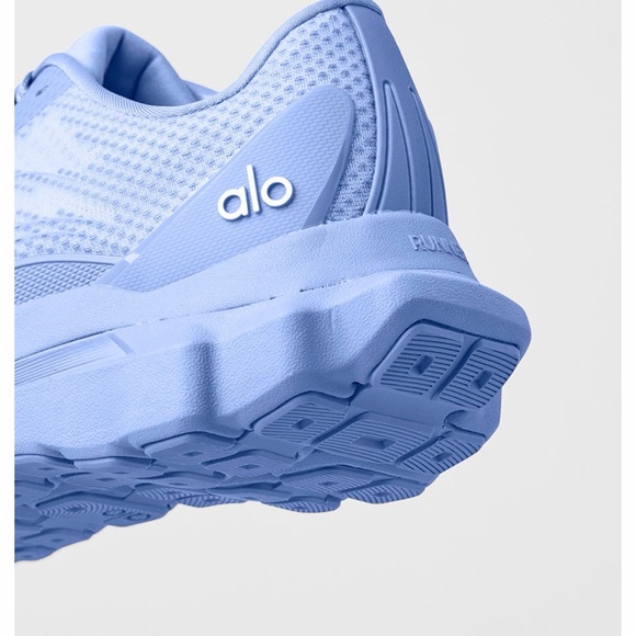 ALO Yoga Sky Blue Athletic Sneakers - Picture 2 of 5